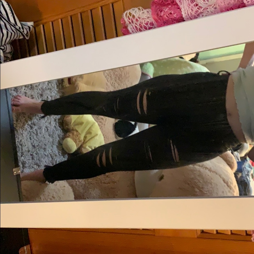 Black ripped jeans